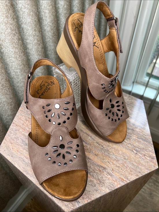 Natural Soul Shoes - Natural Soul Taupe Wedge platform Sandals with Gunmetal Stud Accents S-8